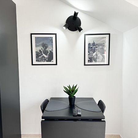 Black N' White 杜布罗夫尼克 外观 照片